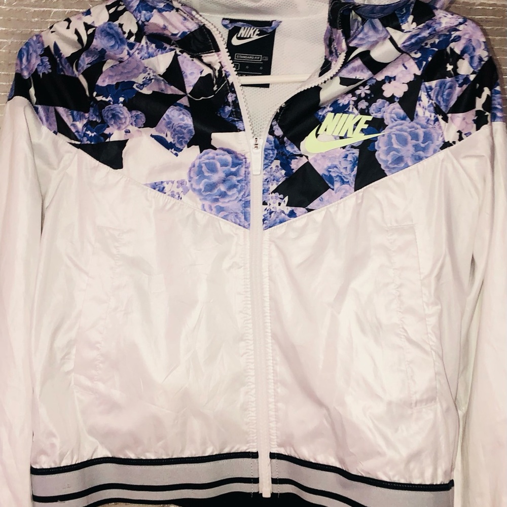 Nike Sportswear Windrunner